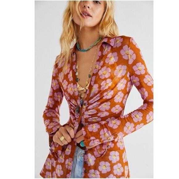 🌸FREE PEOPLE🌸LUCKY SHIRTEE🌸PINK DAISIES🌸 - Picture 4 of 16